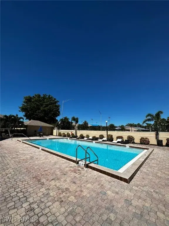 Picture of 5305 Summerlin Rd 511, Fort Myers FL 33919