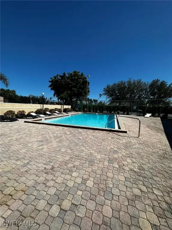 Picture of 5305 Summerlin Rd 511, Fort Myers FL 33919