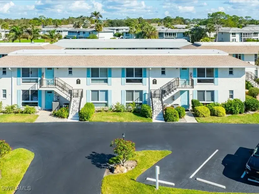 Picture of 255 Palm Dr 255-2, Naples FL 34112