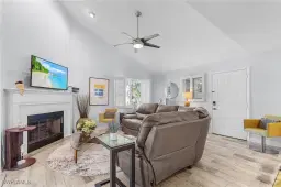 Picture of 3088 Kings Lake Blvd 7576, Naples, FL 34112