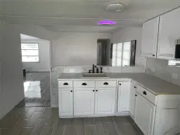 Picture of 8570 SW 21St St, Davie, FL 33324