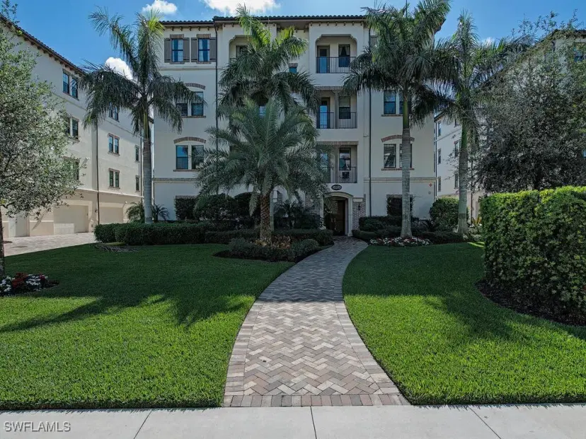 Picture of 16370 Viansa Way 102, Naples FL 34110