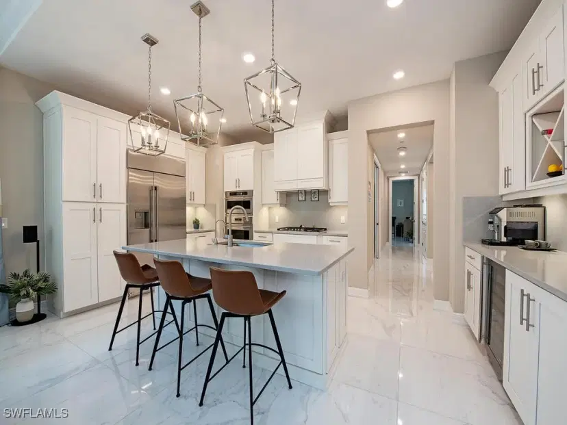 Picture of 16370 Viansa Way 102, Naples FL 34110