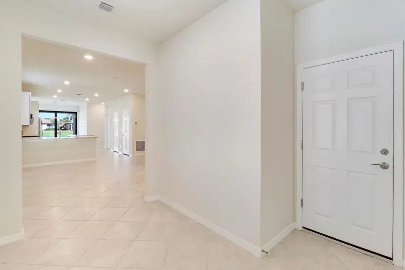 Picture of 633 SE Monet Drive, Port St Lucie FL 34984
