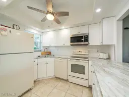 Picture of 37 High Point Cir E 109, Naples, FL 34103