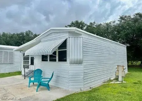 Picture of 5 Bass Ln 5, Naples FL 34114