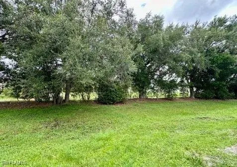 Picture of 5 Bass Ln 5, Naples FL 34114