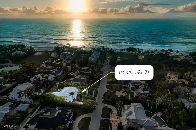 Picture of 154 4Th Ave N, Naples FL 34102