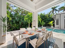 Picture of 3300 Crayton Rd, Naples, FL 34103