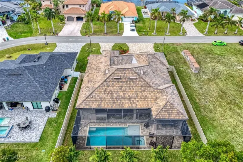 Picture of 605 SW 39Th Ave, Cape Coral FL 33991