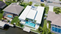 Picture of 916 Mohawk Pkwy, Cape Coral, FL 33914