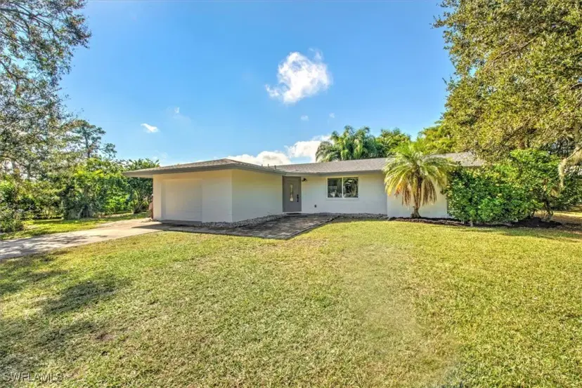Picture of 13787 River Forest Dr, Fort Myers FL 33905
