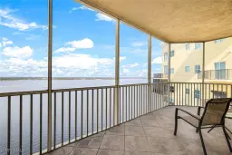 Picture of 2745 1St St 2106, Fort Myers, FL 33916