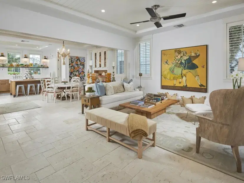 Picture of 915 10Th Ave S, Naples FL 34102