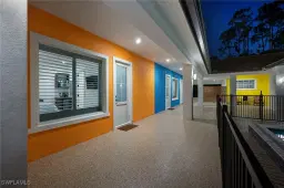 Picture of 2401 Coach House Ln, Naples, FL 34105
