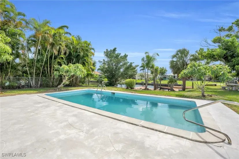 Picture of 5312 Coral Ave, Cape Coral FL 33904