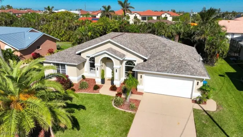 Picture of 1807 SW 48Th Ln, Cape Coral FL 33914