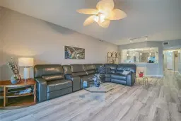 Picture of 7727 Southampton Ter 412-F, Tamarac, FL 33321