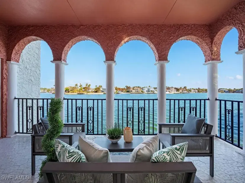 Picture of 4000 Gulf Shore Blvd N 2000, Naples FL 34103