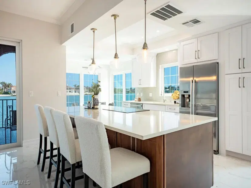 Picture of 4000 Gulf Shore Blvd N 2000, Naples FL 34103