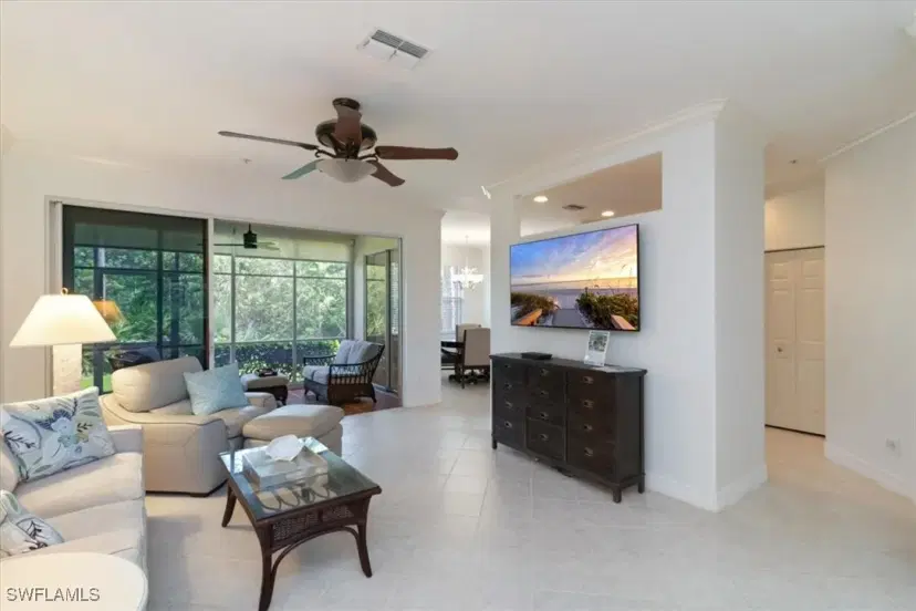 Picture of 817 Carrick Bend Cir 102, Naples FL 34110