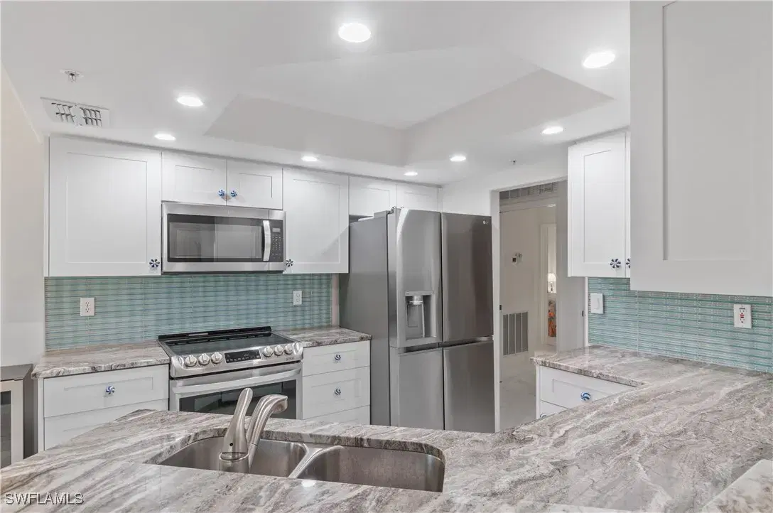 Picture of 13247 Sherburne Cir 1901, Bonita Springs, FL 34135