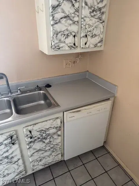 Picture of 3704 Broadway Ave 313, Fort Myers FL 33901