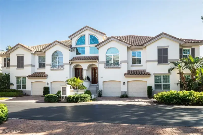 Picture of 142 Colonade Cir, Naples FL 34103