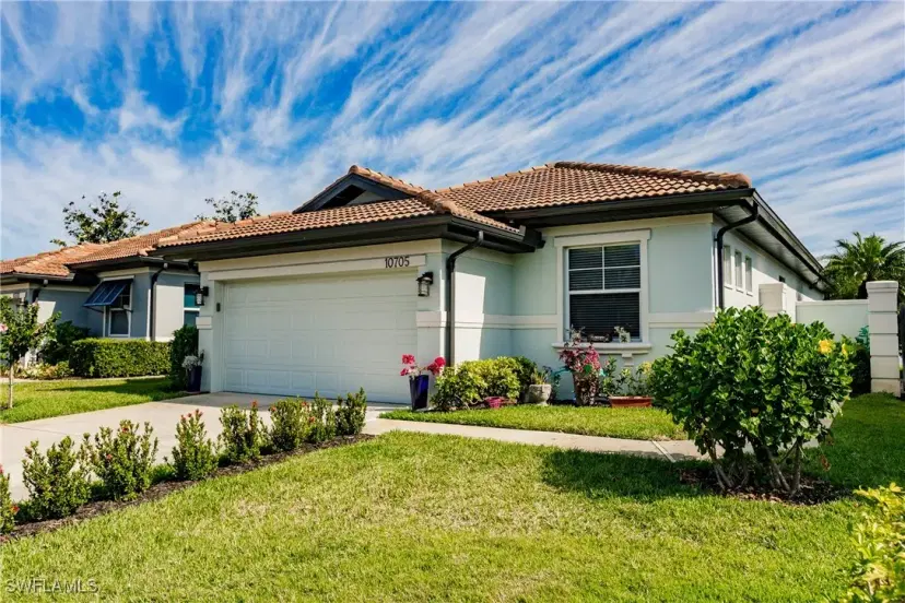 Picture of 10705 Avila Cir, Fort Myers FL 33913