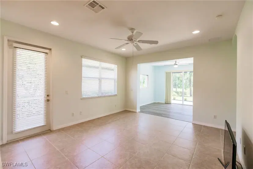 Picture of 10705 Avila Cir, Fort Myers FL 33913
