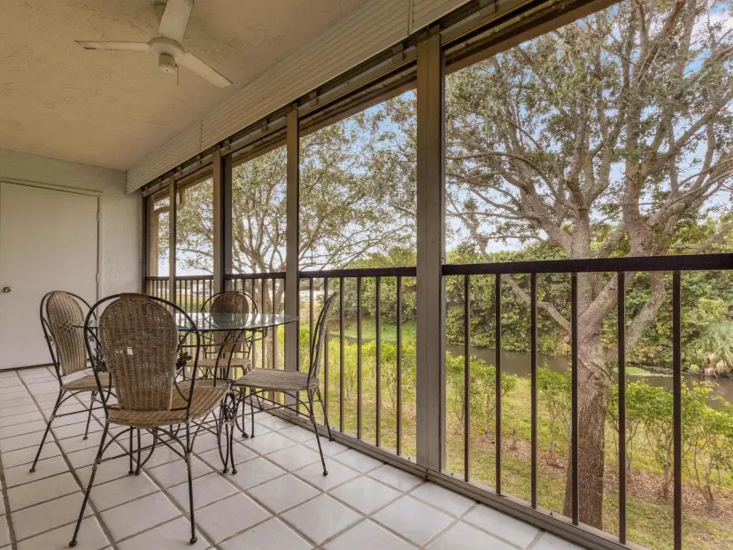 Picture of 7879 Willow Spring Drive 922, Lake Worth FL 33467