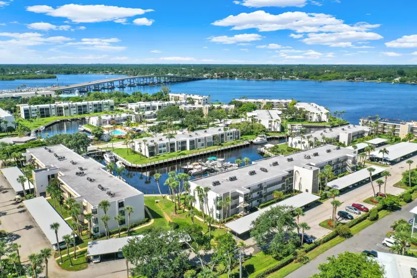 Picture of 1950 Sw Palm City RD 9-102, Stuart FL 34994