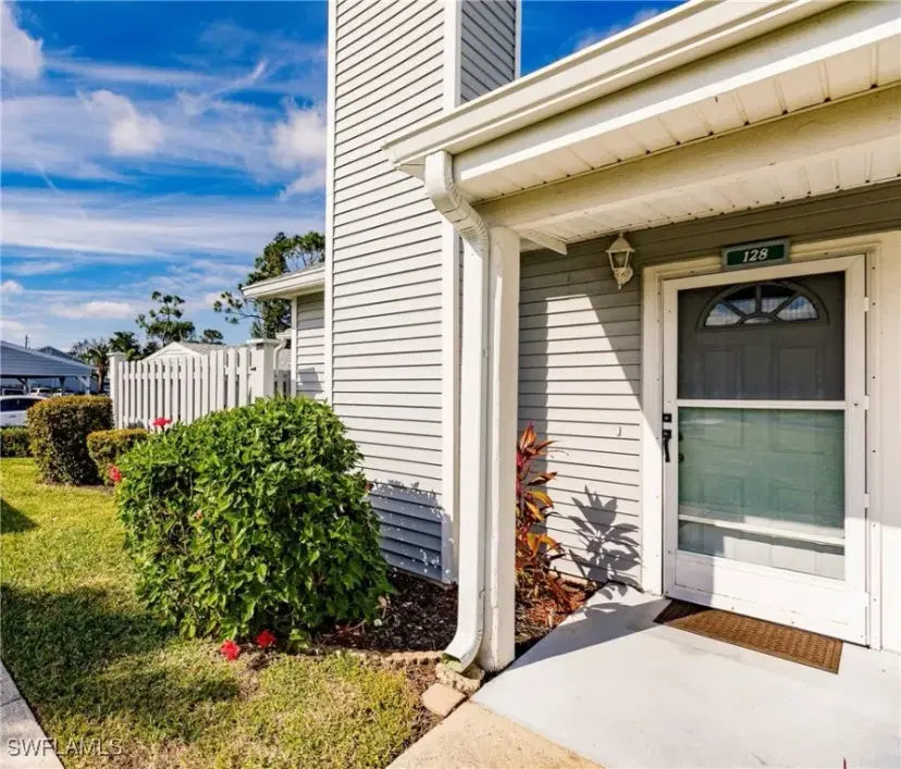 Picture of 6213 Timberwood Cir 128, Fort Myers FL 33908