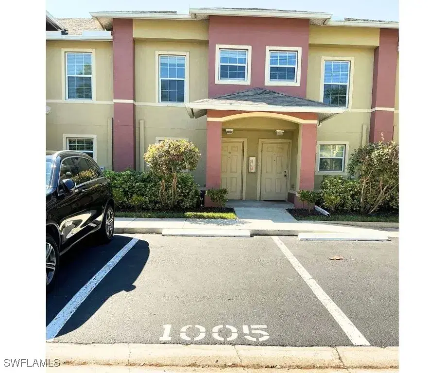 Picture of 9073 Gervais Cir 1005, Naples, FL 34120