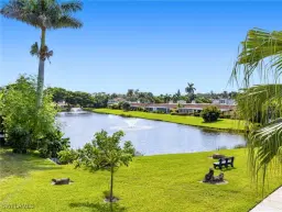 Picture of 185 Palm Dr 18J, Naples, FL 34112