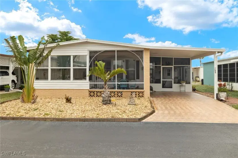Picture of 788 Roses Ln, North Fort Myers FL 33917