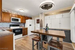 Picture of 788 Roses Ln, North Fort Myers, FL 33917