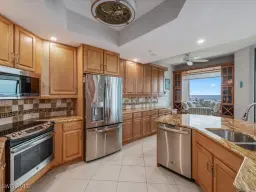Picture of 4192 Bay Beach Ln 892, Fort Myers Beach, FL 33931