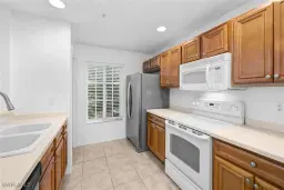 Picture of 12021 Rock Brook Run 2101, Fort Myers, FL 33913
