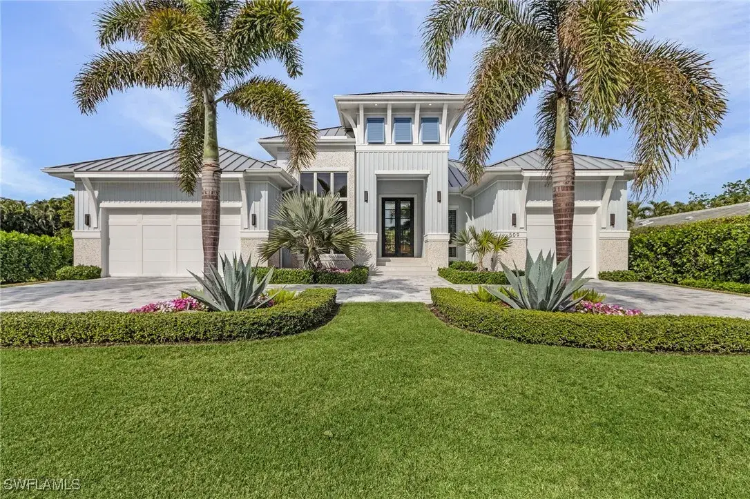 Picture of 509 Turtle Hatch Rd, Naples, FL 34103