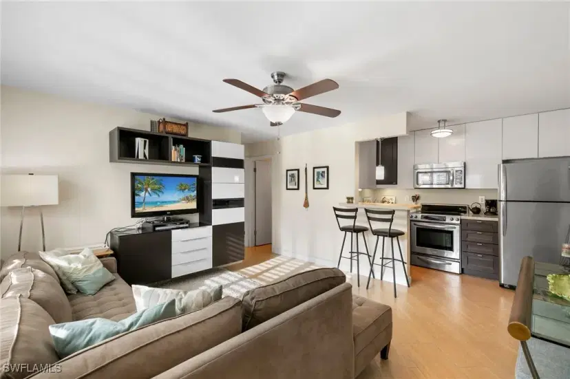 Picture of 457 Tallwood St 403, Marco Island FL 34145