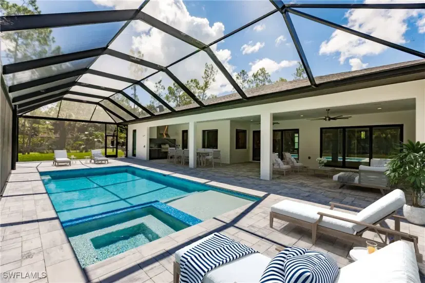 Picture of 4221 7Th Ave Nw, Naples FL 34119