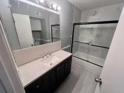 Picture of 2400 NW 33Rd St 1108, Oakland Park, FL 33309