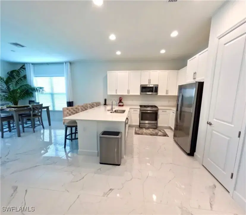 Picture of 12830 Hawkins Dr, Estero FL 33928