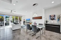 Picture of 2900 NE 12Th Ter 19, Oakland Park, FL 33334