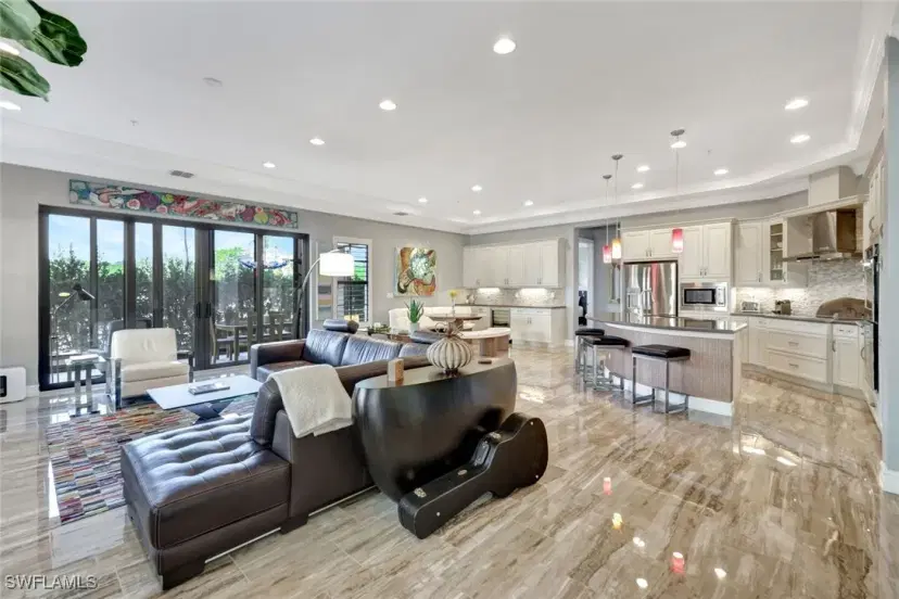 Picture of 2431 Breakwater Way 10-101, Naples FL 34112