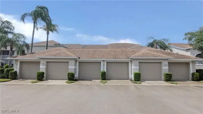 Picture of 8091 Queen Palm Ln 315, Fort Myers FL 33966