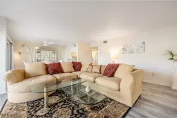 Picture of 4023 SE 19Th Pl 107, Cape Coral, FL 33904