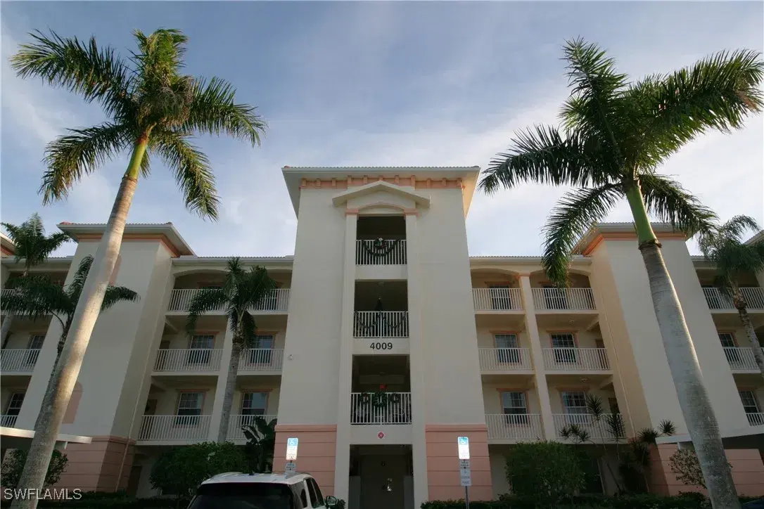 Picture of 4009 Palm Tree Blvd 403, Cape Coral, FL 33904