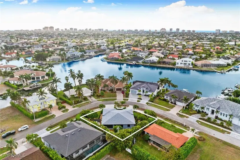 Picture of 111 S Bahama Ave, Marco Island FL 34145